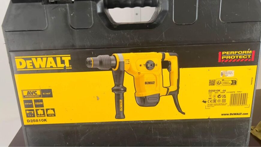 Martelo eléctrico dewalt com 3 pas e 1 bico